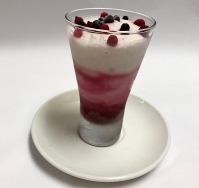 Coppa Yogurt & Berries